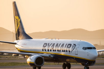 Ryanair zamyka trasy krajowe z Warszawy. Skarży Lotnisko Chopina do KE