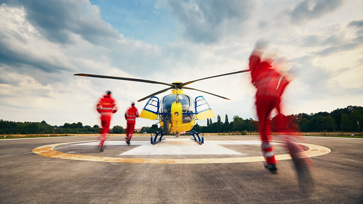 Dwumiesięczny chłopczyk zmarł w Dziecięcym Uniwersyteckim Szpitalu Klinicznym w Białymstoku. Został tutaj dwa tygodnie temu przetransportowany z Ełku z poważnymi obrażeniami ciała, świadczącymi o tym, że mógł zostać pobity. Jego ojciec został już wcześniej aresztowany.