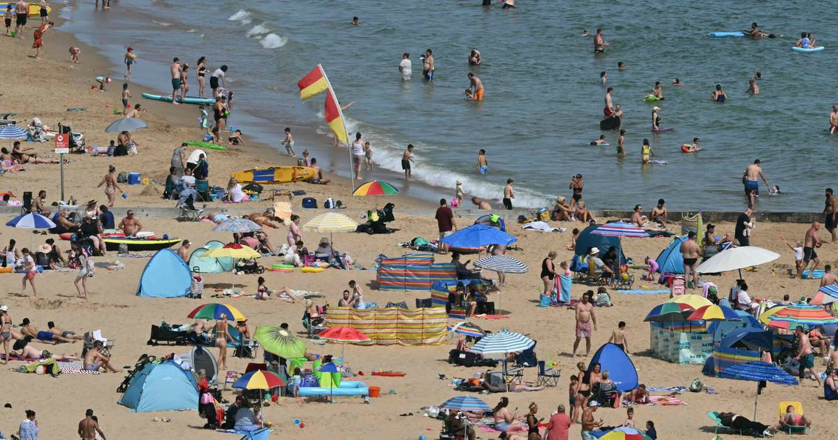 Najbrzydsza plaża w Europie wybrana. "Brudna i przeludniona"