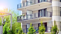 Sprzedać czy wynająć mieszkanie? Co się bardziej opłaca? Zaskakujące dane