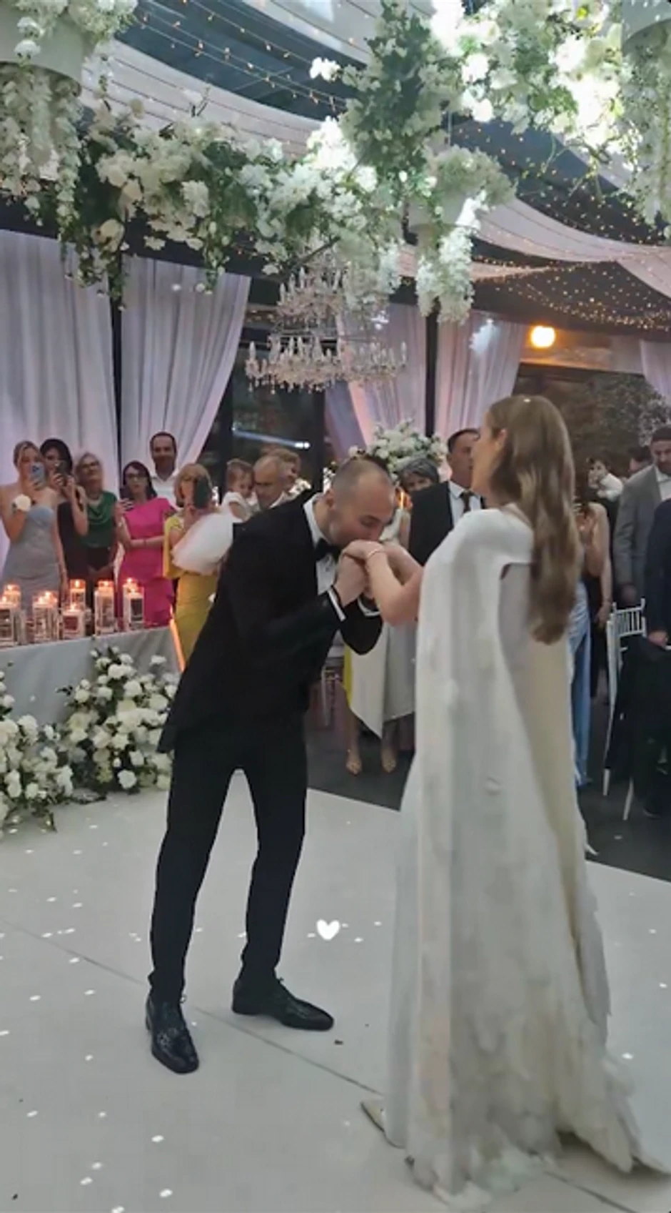 Prvi ples Aleksandra Sofronijevića i Kosana