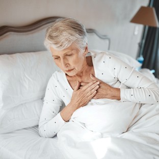 Nehezen kap levegőt, ha fekszik? Ne legyintsen rá, hiszen a teste valami fontosat próbál jelezni!