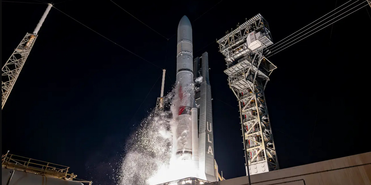 Rakieta Vulcan firmy United Launch Alliance wystartowała w kosmos w poniedziałek, niosąc lądownik księżycowy Peregrine Mission One.