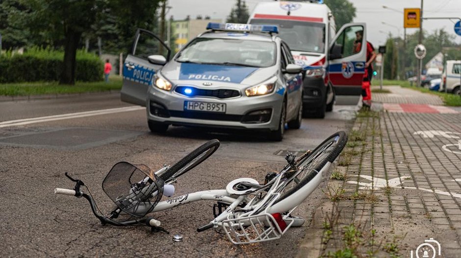 Potrącenie rowerzystki na ulicy Klikowskiej w Tarnowie