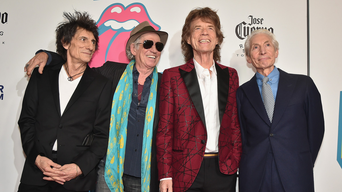 Pięćdziesiąt sześć lat grania i dopiero czwarta wizyta The Rolling Stones w Polsce. Czy ostatnia? Na pewno, jak każda poprzednia, wyjątkowa. Powodów, dla których warto wybrać się na koncert tego zespołu, jest równie wiele jak nagranych przez niego piosenek – przynamniej kilkaset.