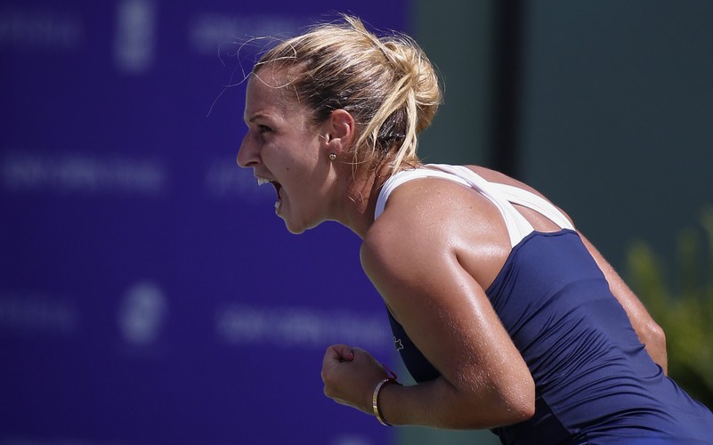 Seksowna Słowaczka znów ograła Agnieszkę Radwańską