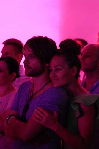 Marika na widowni koncertu Kasi Dereń