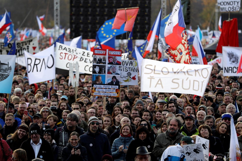 Demonstracja w Pradze. Na ulice wyszło 300 tys. Czechów!