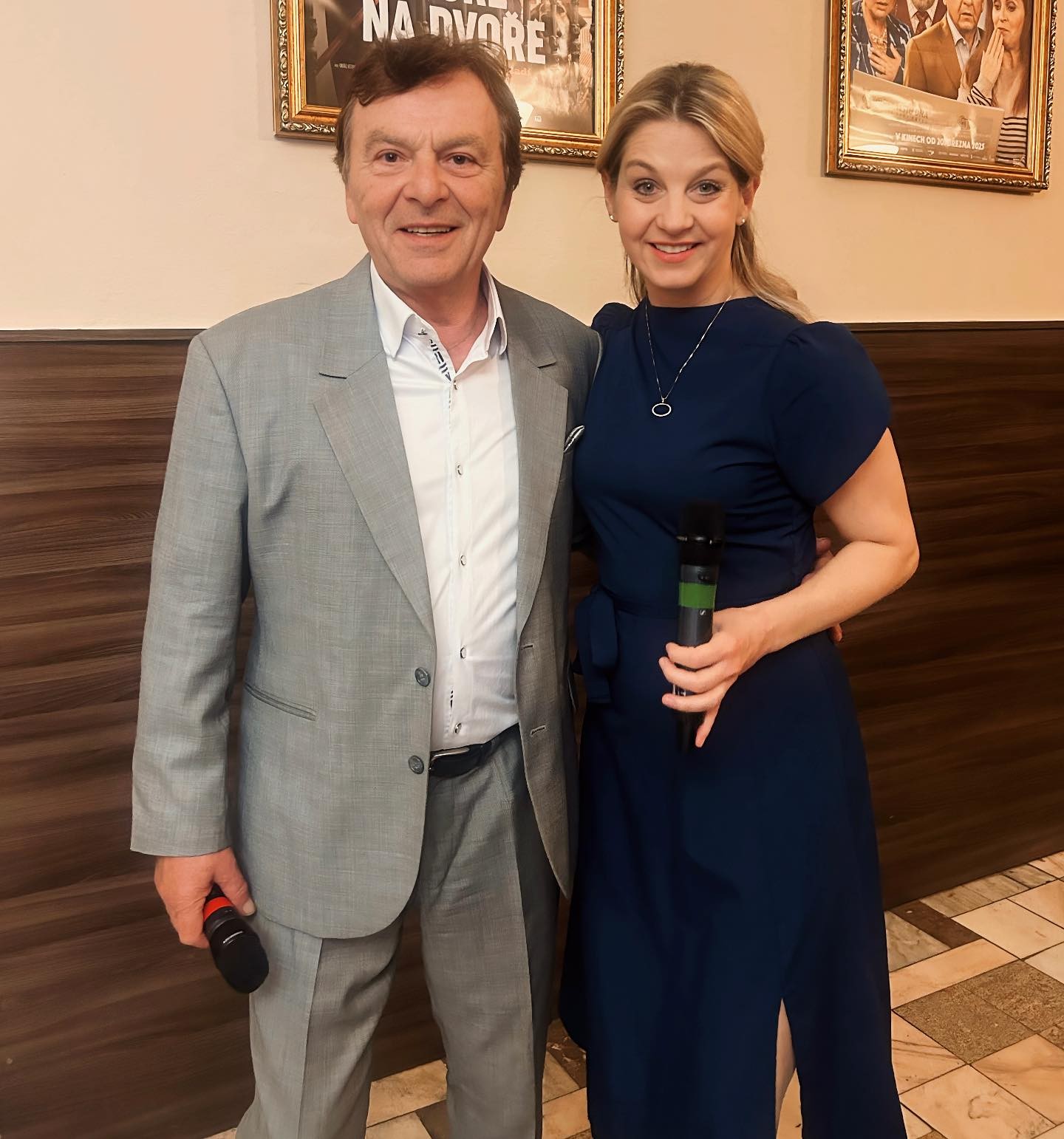 Herec Pavel Trávníček a herečka Sabina Laurinová.