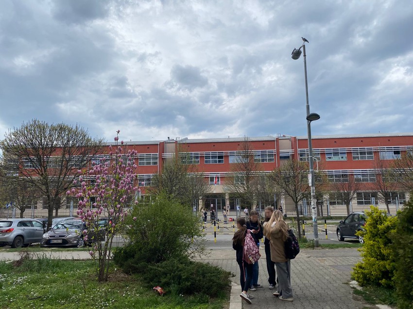 OŠ "Dragan Lukić" na Novom Beogradu