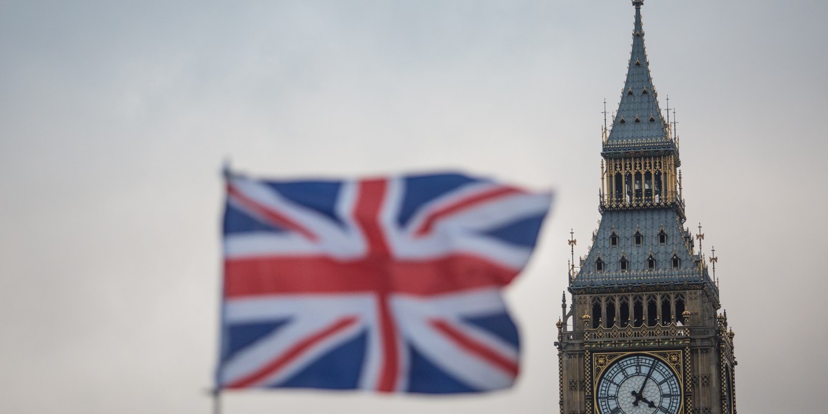 Rzecznik brytyjskiego rządu zaprzeczył, jakoby Theresa May planowała szybciej rozpocząć procedurę Brexitu