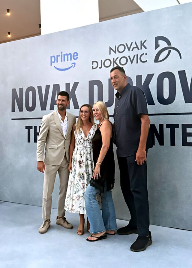 Ana i Vlade Divac sa Novakom