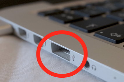 Apple może pozbyć się portów USB w MacBookach Pro
