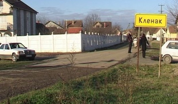 275444_slika-pruge-u-klenku-3.jpg-nn