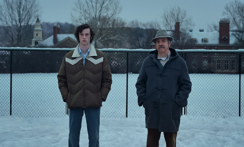 Paul Giamatti i Dominic Sessa w filmie "Przesilenie zimowe"