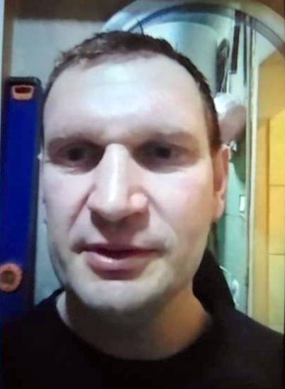 Zdjęcie poszukiwanego przez policję 42-letniego Radosława Kolasińskiego