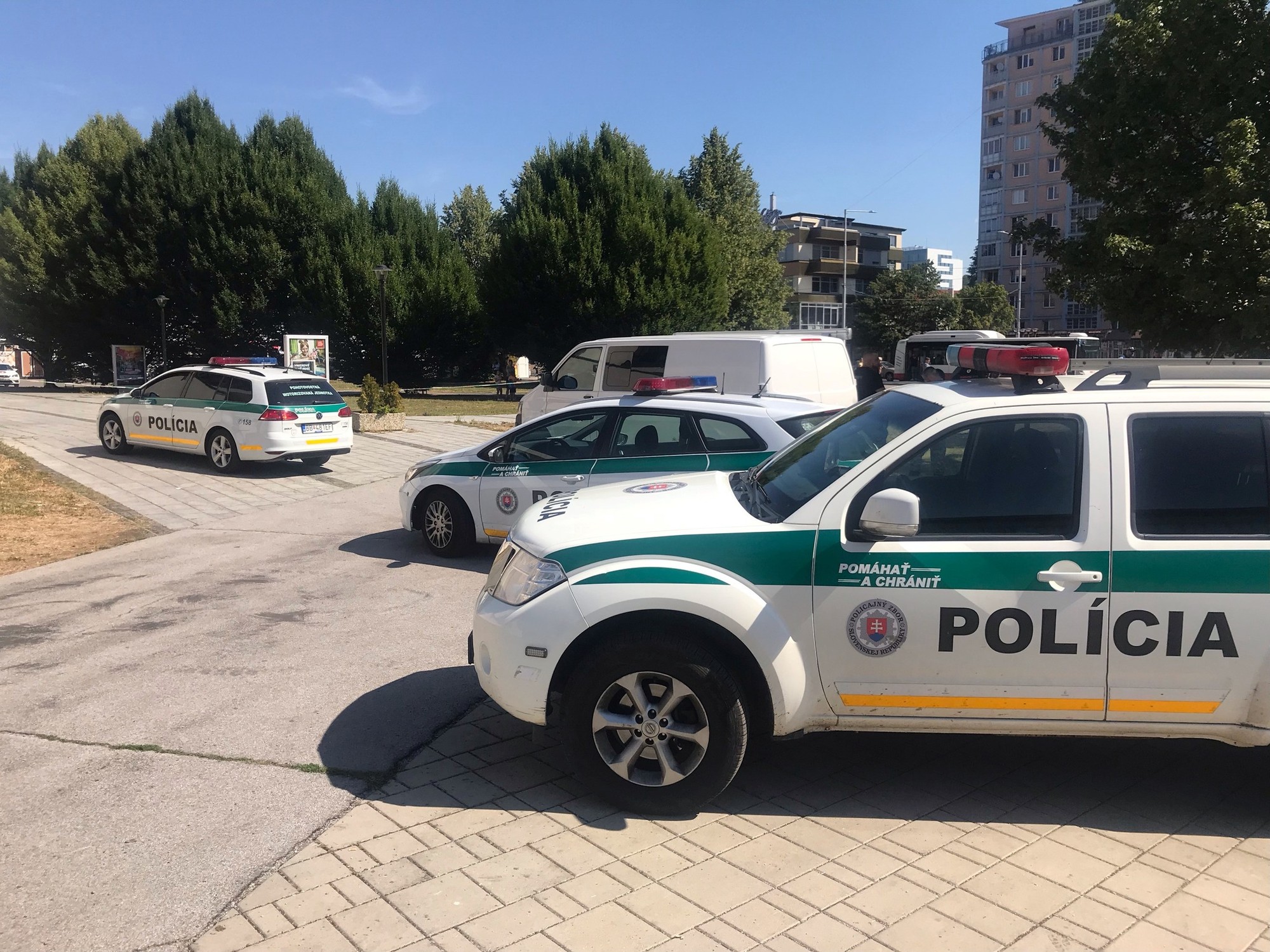Na miesto dorazila polícia. 