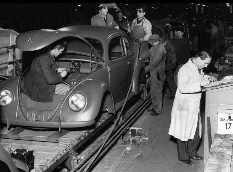 Produkcja seryjna Volkswagena ruszyła w 1945 roku