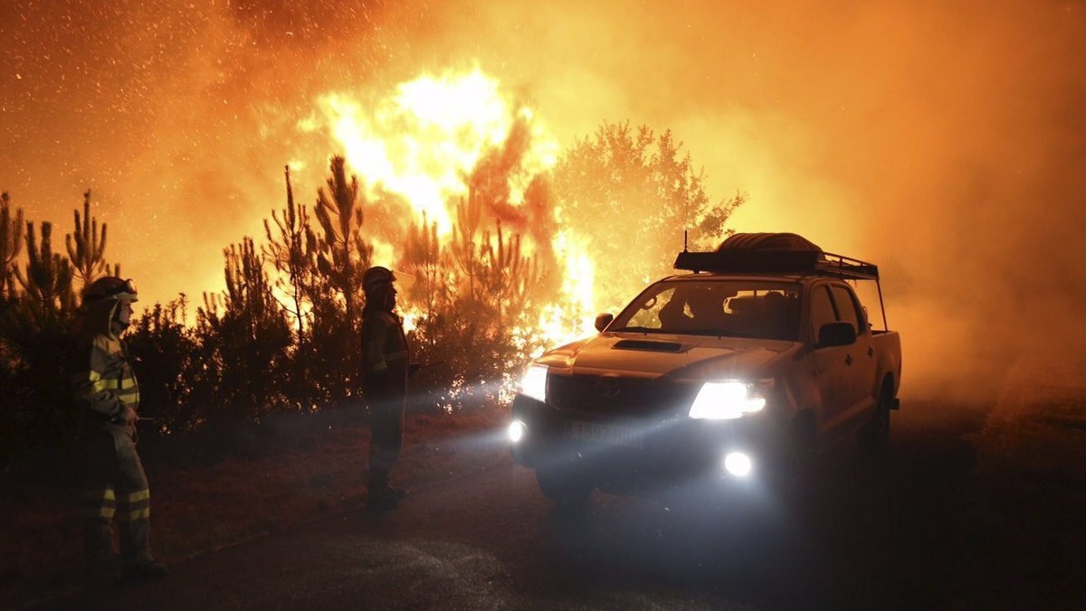 SPAIN WILFIRES FIRE (Fire the village of Padron, in Galicia)