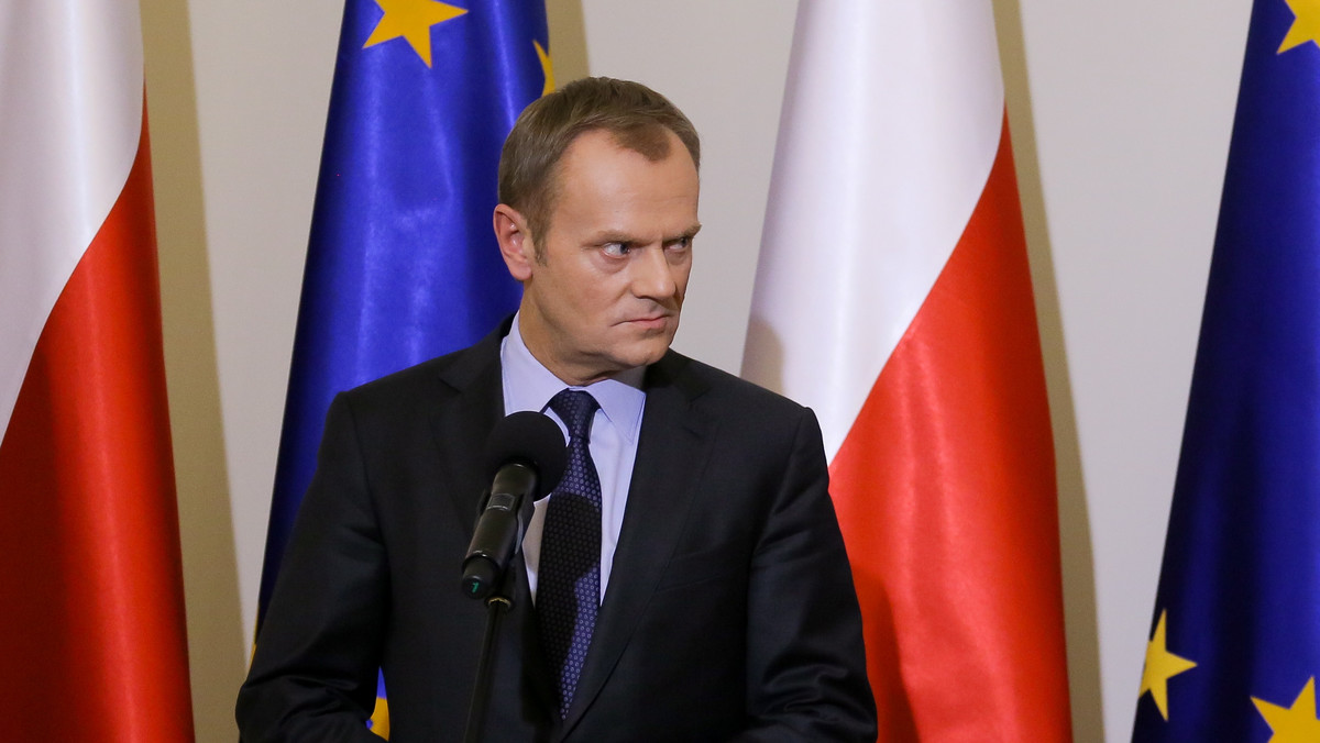 Rzecznik rządu Paweł Graś powiedział, że wszystko wskazuje na to, że jeszcze we wtorek premier Donald Tusk spotka się z prokuratorem generalnym Andrzejem Seremetem.