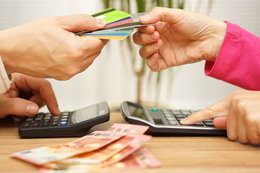 Split payment: łatwiej wydać pieniądze z kontrowanego konta