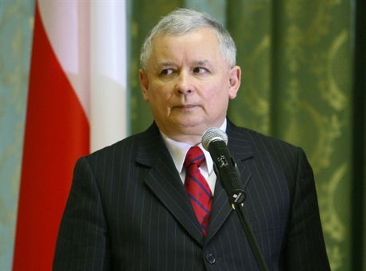 Kijow, Ukraina, 15.11.06. Premier RP Jaroslaw Kaczynski L i premier Ukrainy Wiktor Janukowycz P podczas konferencji prasowej w Kijowie, 15 bm. fot Piotr Molecki.