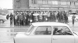 Życie codzienne czasów PRL. Ten QUIZ to wyzwanie. Odpowiesz choć na połowę pytań?