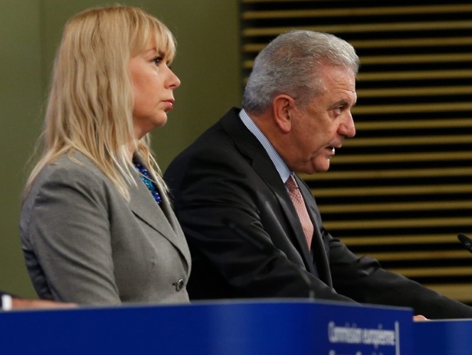 Elżbieta Bieńkowska i Dimitris Avramopoulos