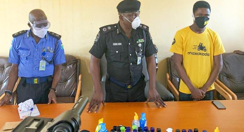 L-R: DCP Joseph Akinyemi, CP Andie Undie of the Akure State Command and Mr. Crystal Light, representative of Max.ng at the presentation of personal safety kits to selected police divisions of the Akure Command during the Health session on safety measures against Covid-19 organized by Max.ng for the Police recently.