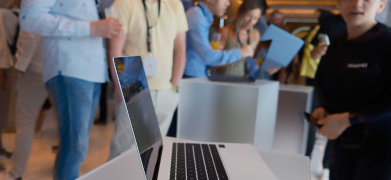 Huawei idzie na wojnę z Apple. Oto najlżejszy laptop na świecie