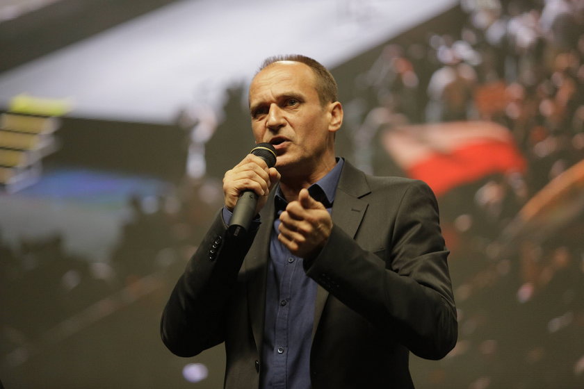 PAweł Kukiz, działacz i rockman planujący startować do Sejmu, żeby zmienić konstytucję