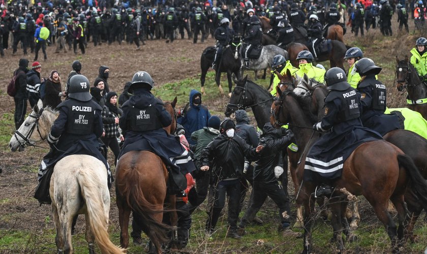 Greta Thunberg złapana przez niemiecką policję! Przyjęła to z uśmiechem na ustach