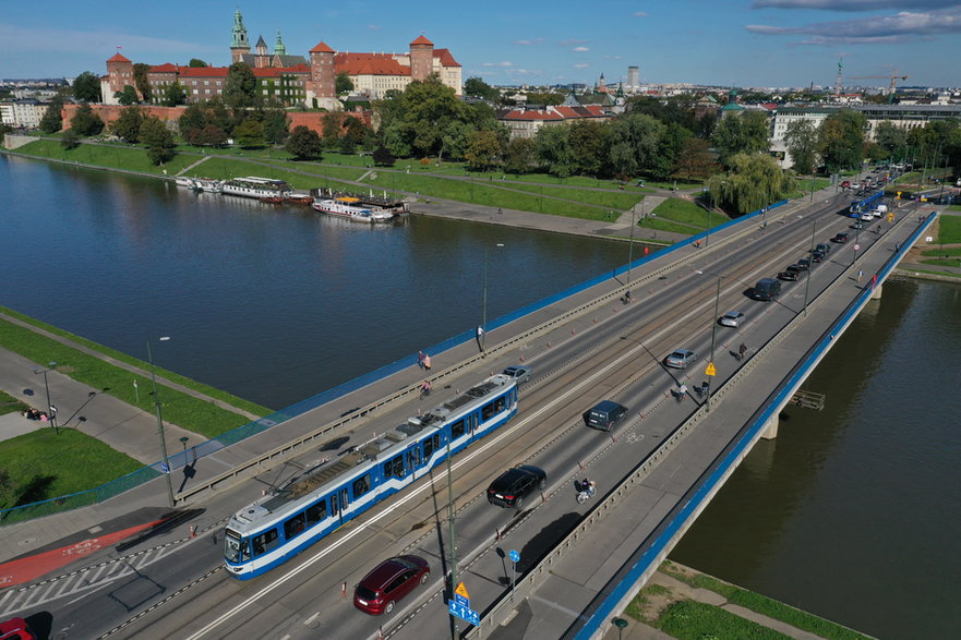 Most Grunwaldzki po wprowadzonych wiosną zmianach, fot. Zarząd Dróg Miasta Krakowa