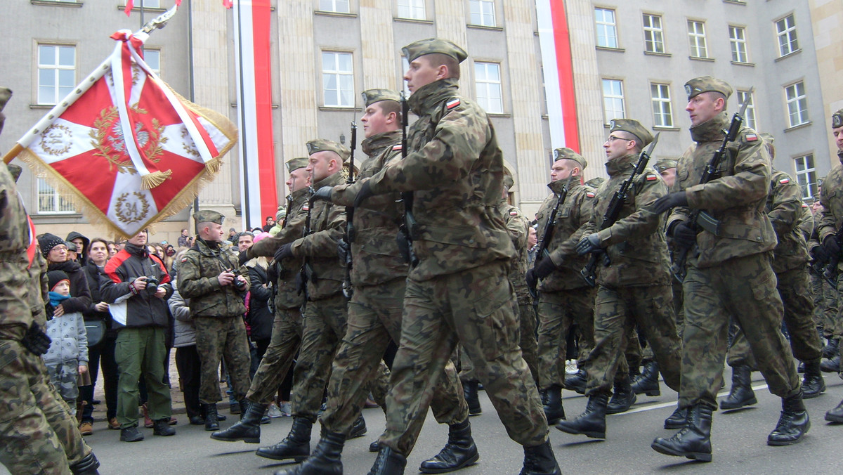 11 listopada w Katowicach odbędą się wojewódzkie obchody Święta Niepodległości. Główne uroczystości zaplanowano na placu Chrobrego, przed pomnikiem Józefa Piłsudskiego. Natomiast na placu Sejmu Śląskiego i na Stadionie Śląskim przygotowano pikniki rodzinne i pokazy sprzętu wojskowego.