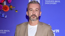 Zaskakujący duet w Sopocie. Dziennikarz TVN zaśpiewał razem z gwiazdą polskiej piosenki