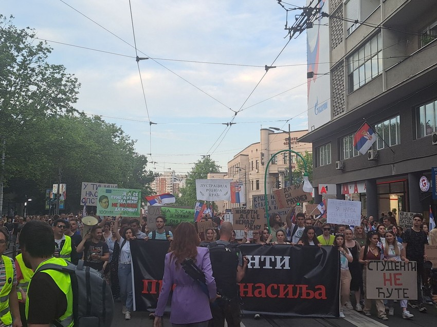 Transparent na početku kolone