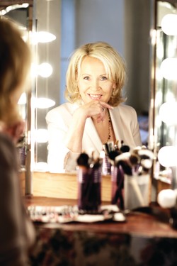 Powrót legendarnej blondynki - Agnetha Fältskog, głos grupy ABBY znów śpiewa!