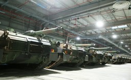 do polski jedzie masa broni z całej europy. nigdy tak się nie spieszyliśmy