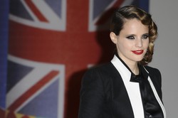 Anna Calvi zapowiada drugie, wielkie wejście