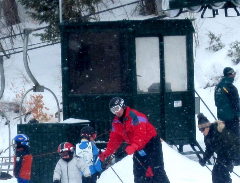 Matthew Broderick z rodziną na nartach
