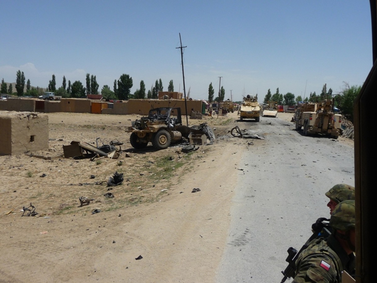 Miejsce wybuchu miny-pułapki