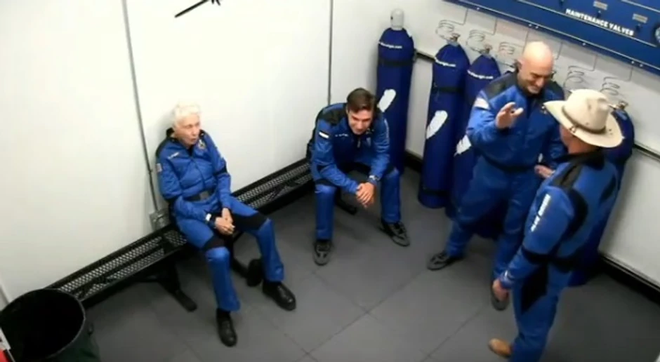 Bezos i drugi putnici uoči leta