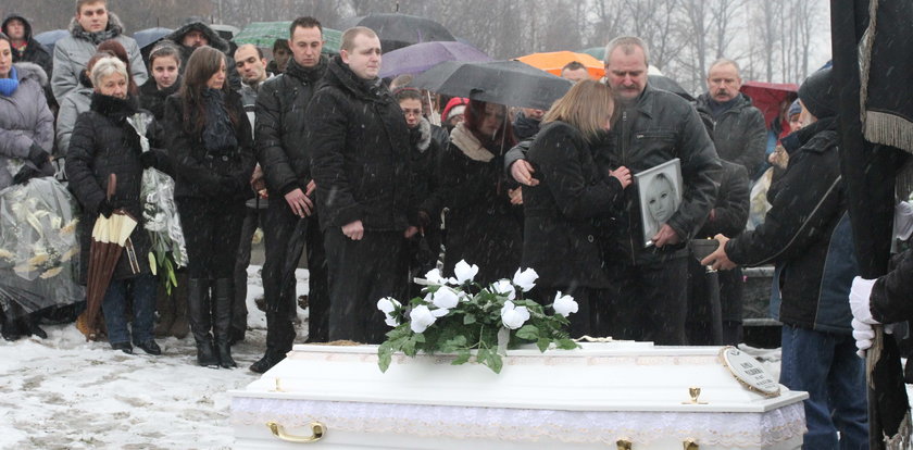 Pogrzeb 17-latki z Sanoka, którą zabiła miłość do bandziora