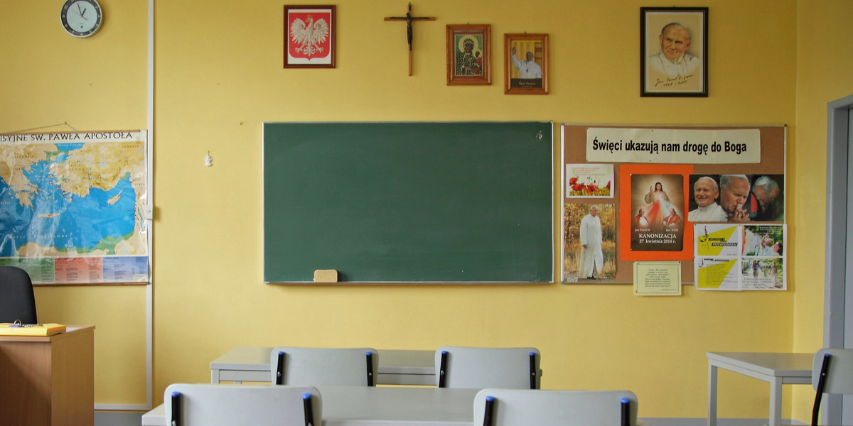 Licealiści w Kielcach masowo rezygnują z lekcji religii