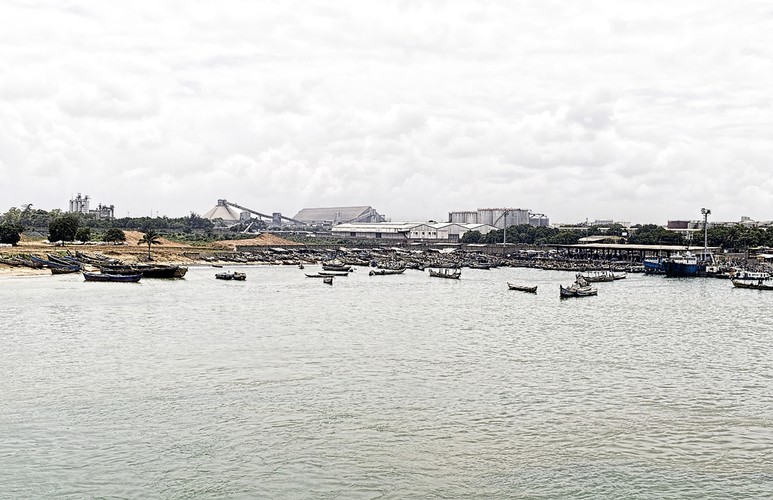 6. miejsce: Lome – stolica Togo, państwa położonego w zachodniej Afryce. Lome jest głównym ośrodkiem administracyjnym i przemysłowym oraz najważniejszym portem Togo. Choć mieszkańcy Lome są bardzo przyjaźni w stosunku do turystów, to sami zainteresowani zdecydowanie odradzają dłuższy pobyt w stolicy, ze względu na brak dobrych miejsc noclegowych i gastronomicznych.