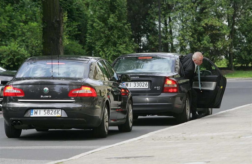 Minister Czuma ma nową limuzynę