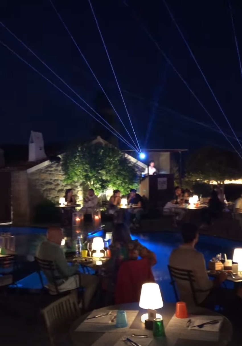 Aleksandra objavila snimak iz restorana