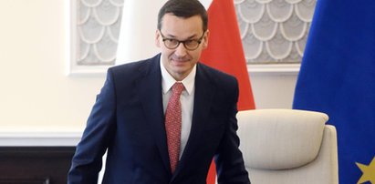 Morawiecki uderza w Macrona! Francuzowi zrobi się gorąco, jak to przeczyta