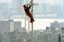 22 photos that show the evolution of New York City's Times Square ball drop