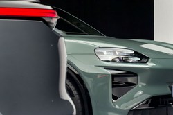 Nowy SUV Porsche wjeżdża na rynek. Ma 1156 KM i tak wygląda